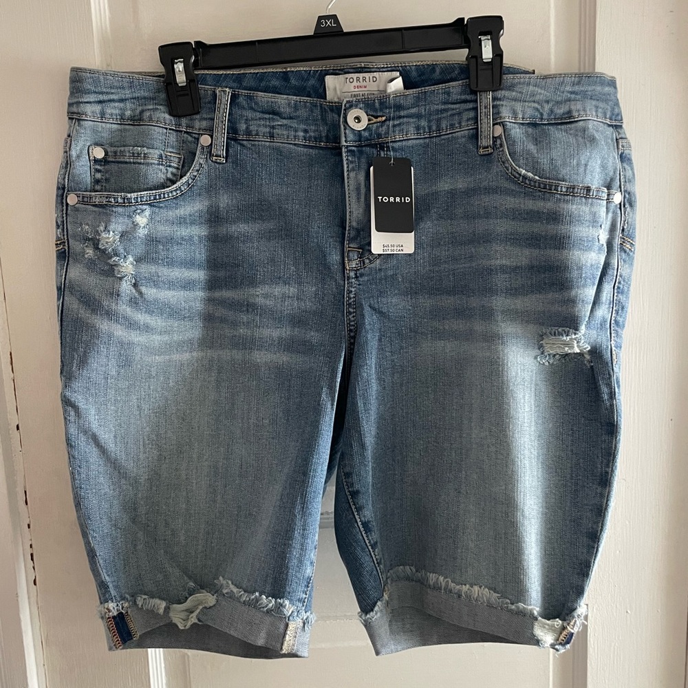 Torrid Bermuda shorts